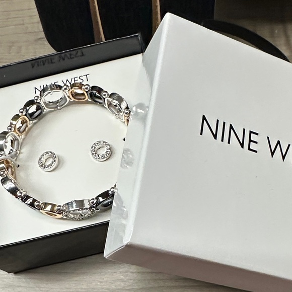 Nine West Two-Tone Bracelet and Earring Set in gift box.  New - Picture 3 of 3